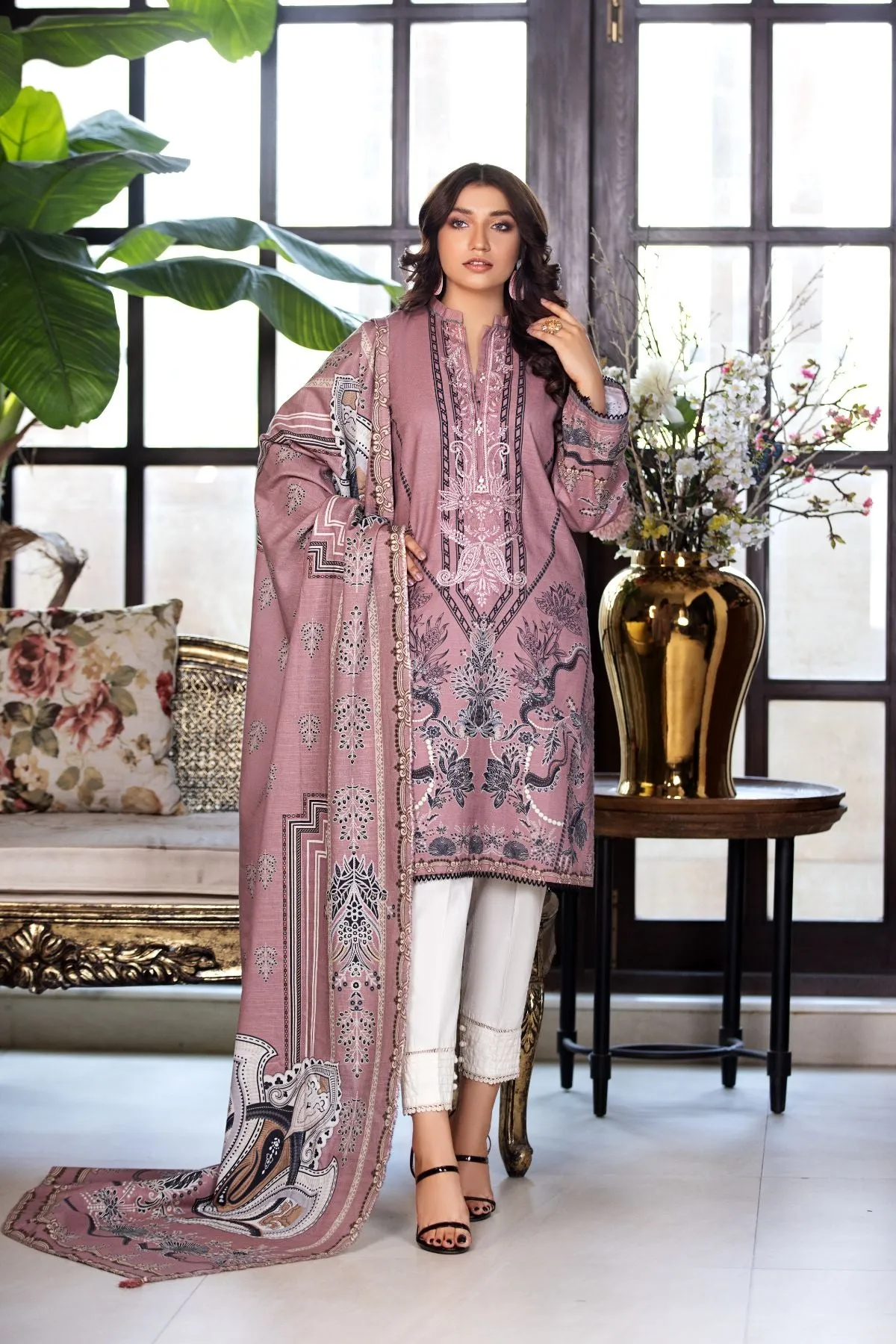 2PC Embroidered Khaddar Suit - LDS 725