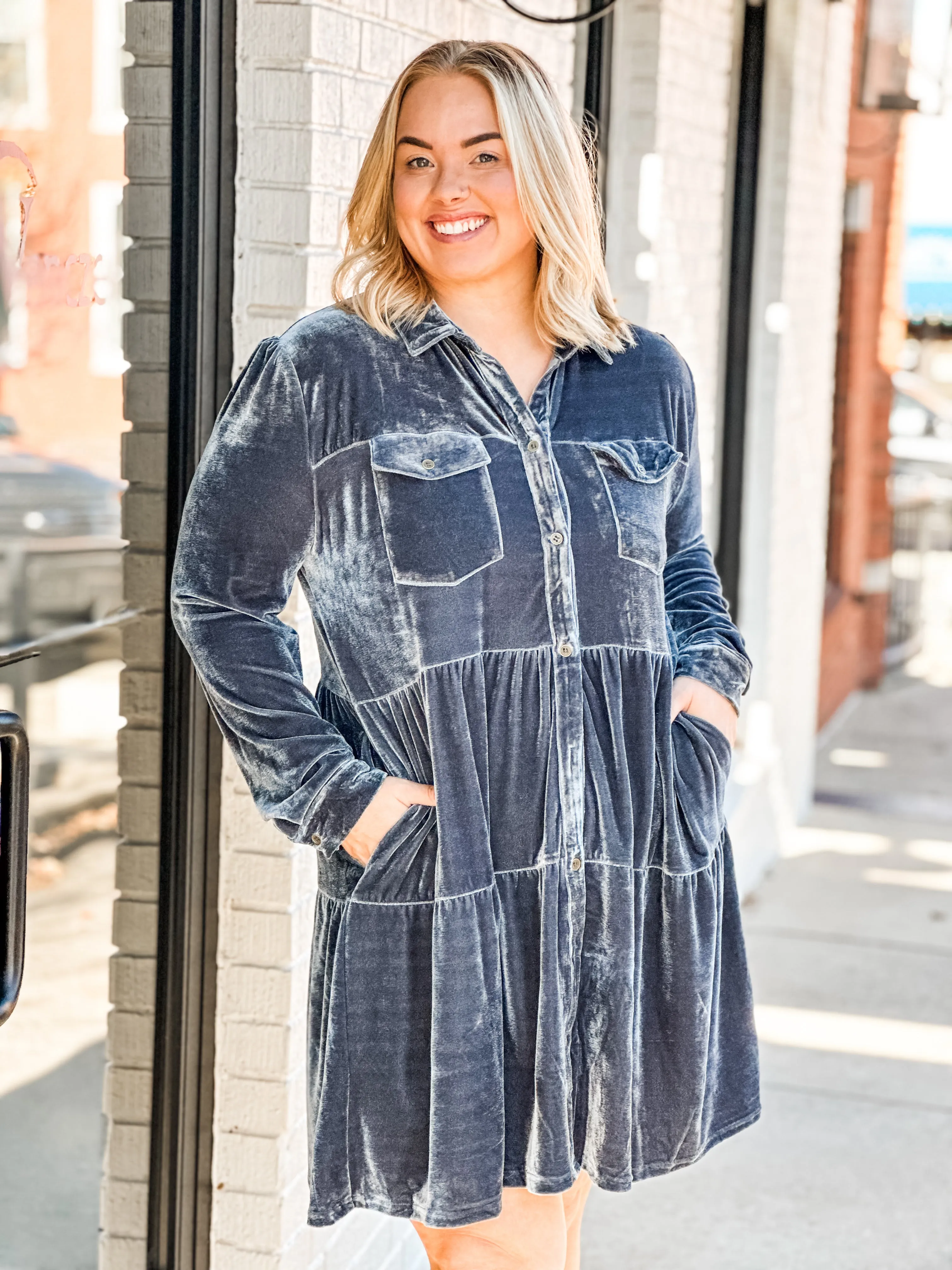 Abilene Velvet Tiered Dress (S-2XL)