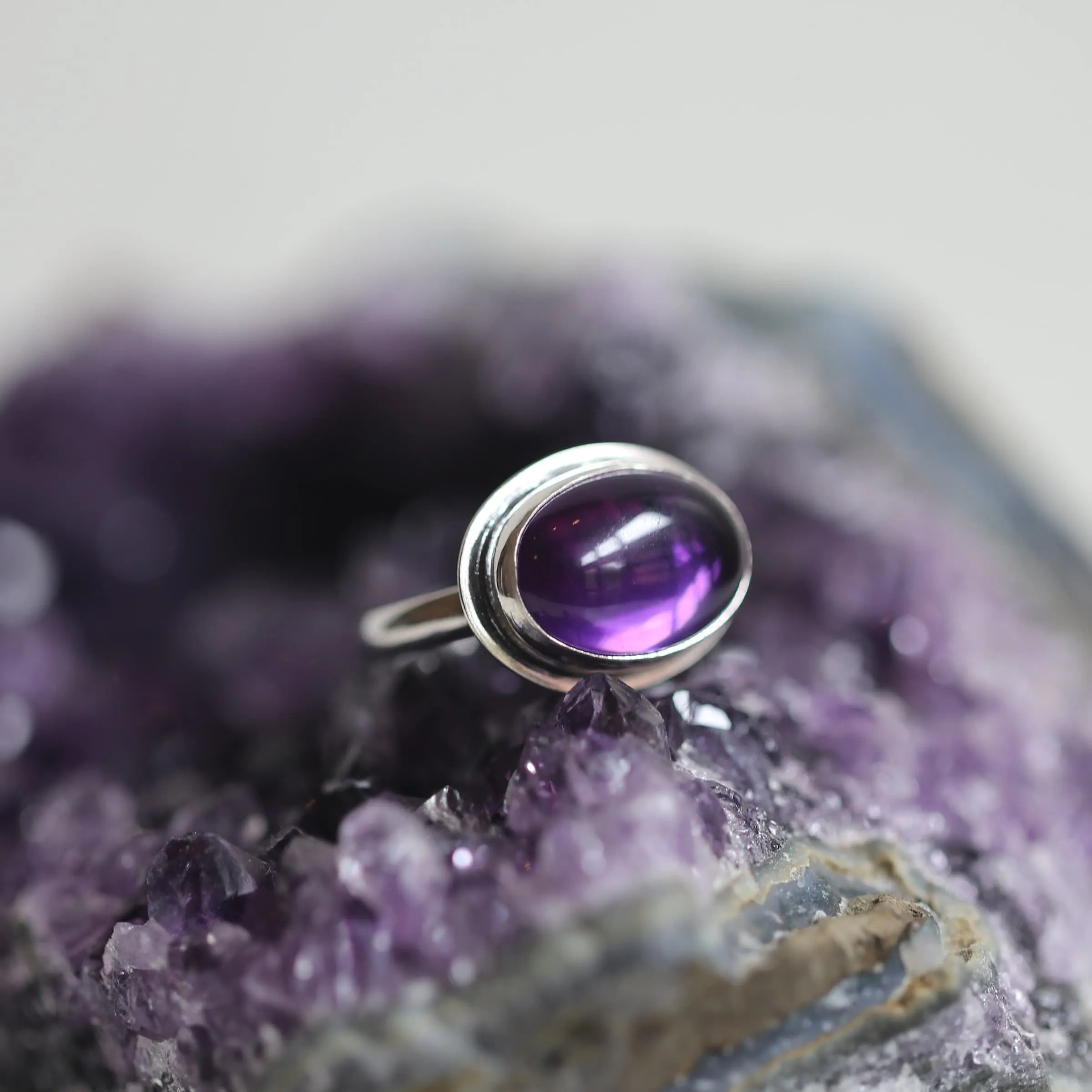 Amethyst East West Ring - Purple Amethyst Ring - AAA Amethyst - Silversmith - Sterling Silver