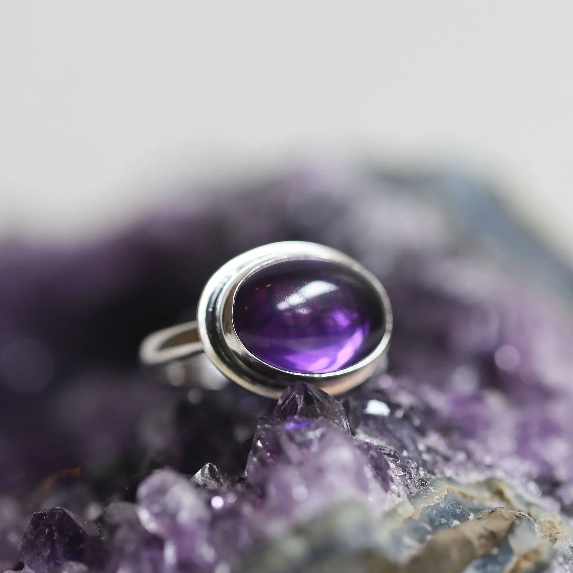 Amethyst East West Ring - Purple Amethyst Ring - AAA Amethyst - Silversmith - Sterling Silver