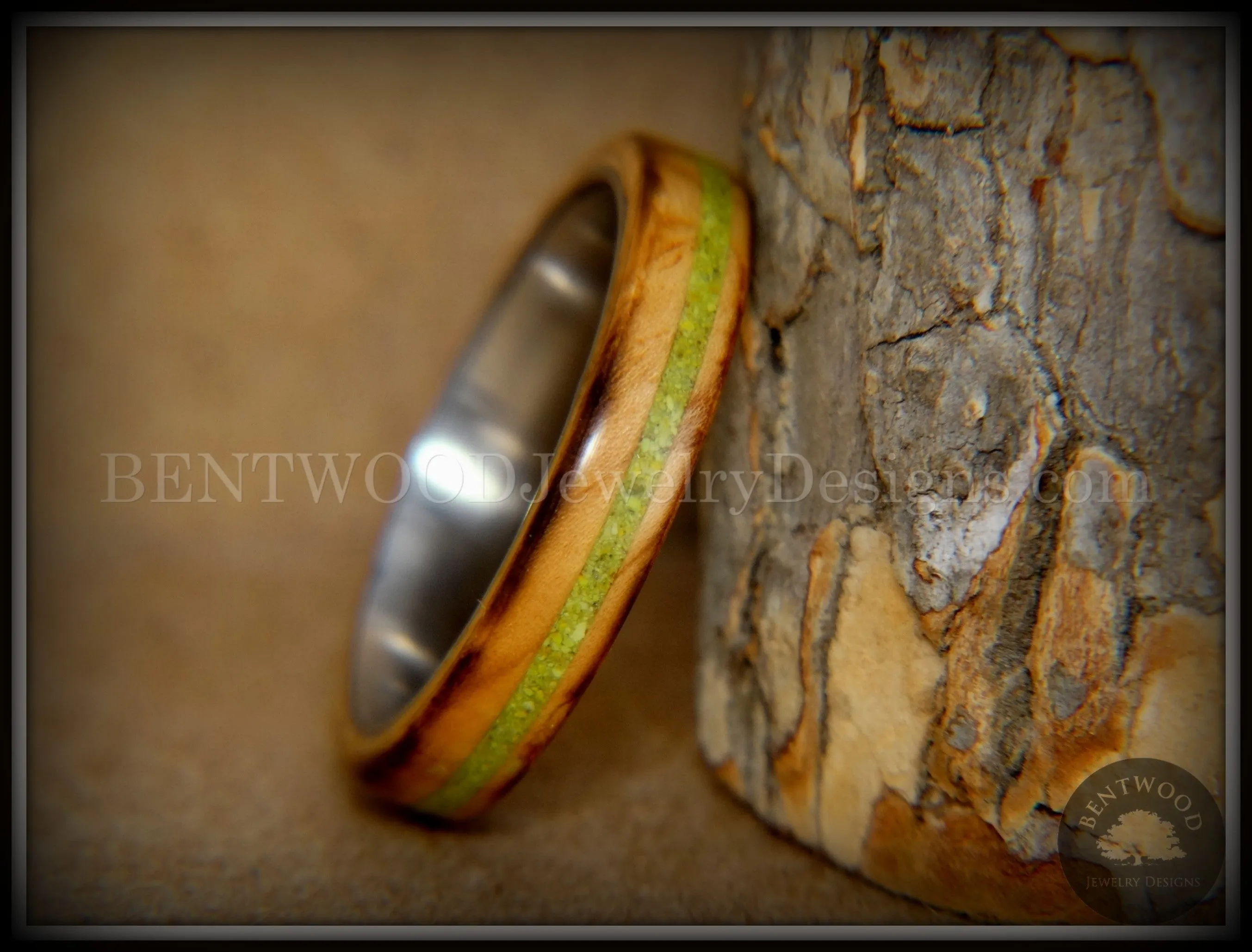 Bentwood Ring - Inlaid Ole Smoky Olive Wood Ring with Green Apple Turquoise Inlay on Surgical Steel