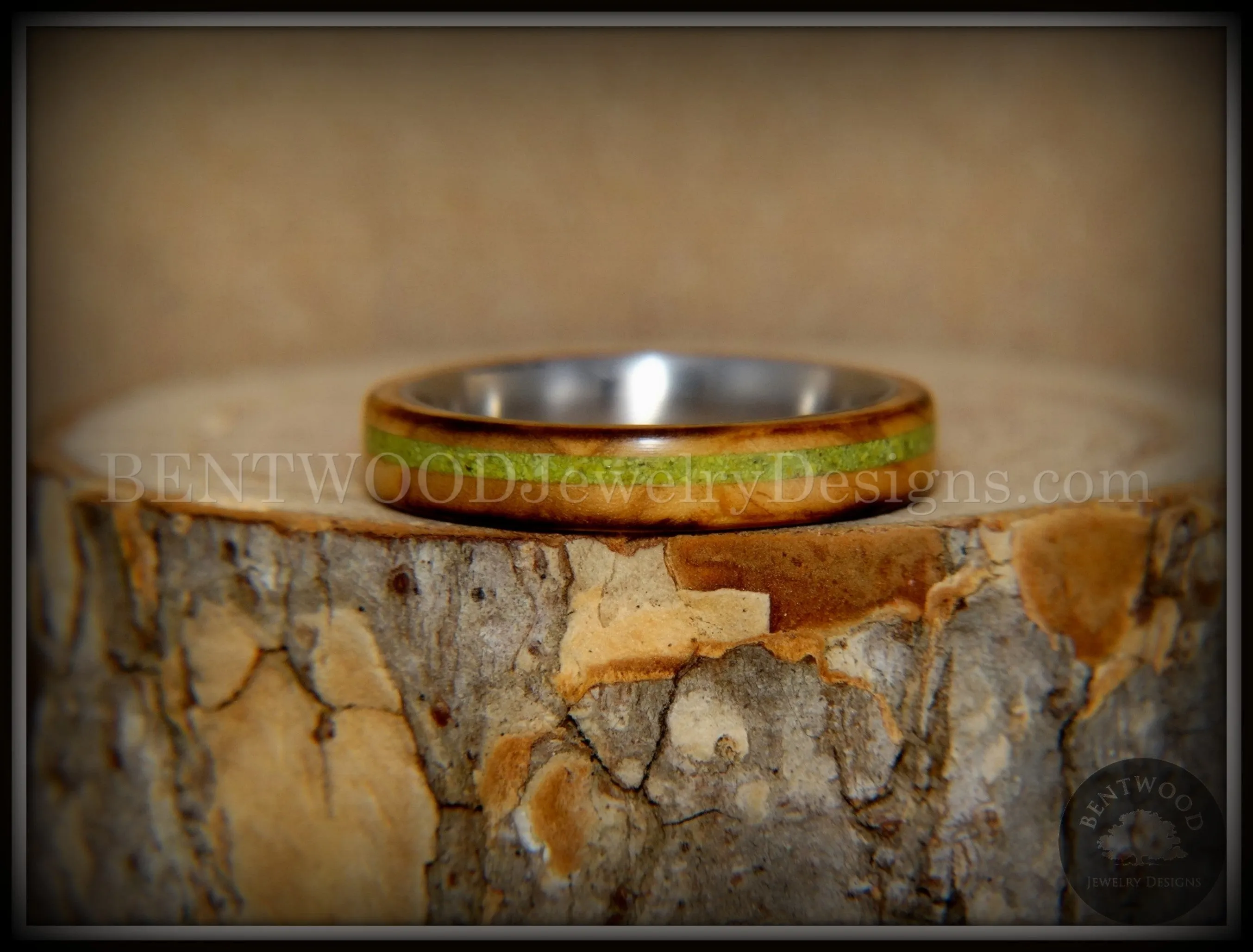 Bentwood Ring - Inlaid Ole Smoky Olive Wood Ring with Green Apple Turquoise Inlay on Surgical Steel