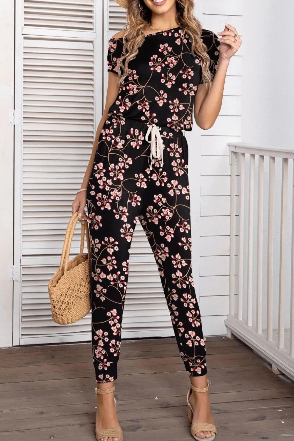 Chic Asymmetrical Neck Short Sleeve Jumpsuit for Women - Trendy One-Piece Outfit with Unique Design