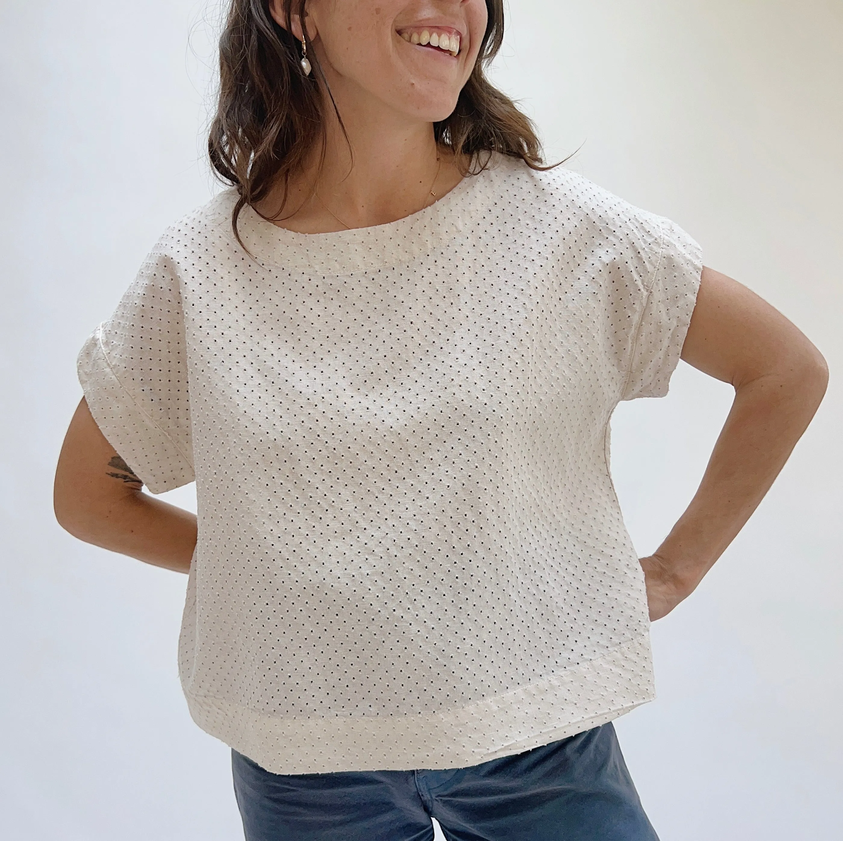 Cut Loose | Pinhole Short Sleeve Top in Jicama