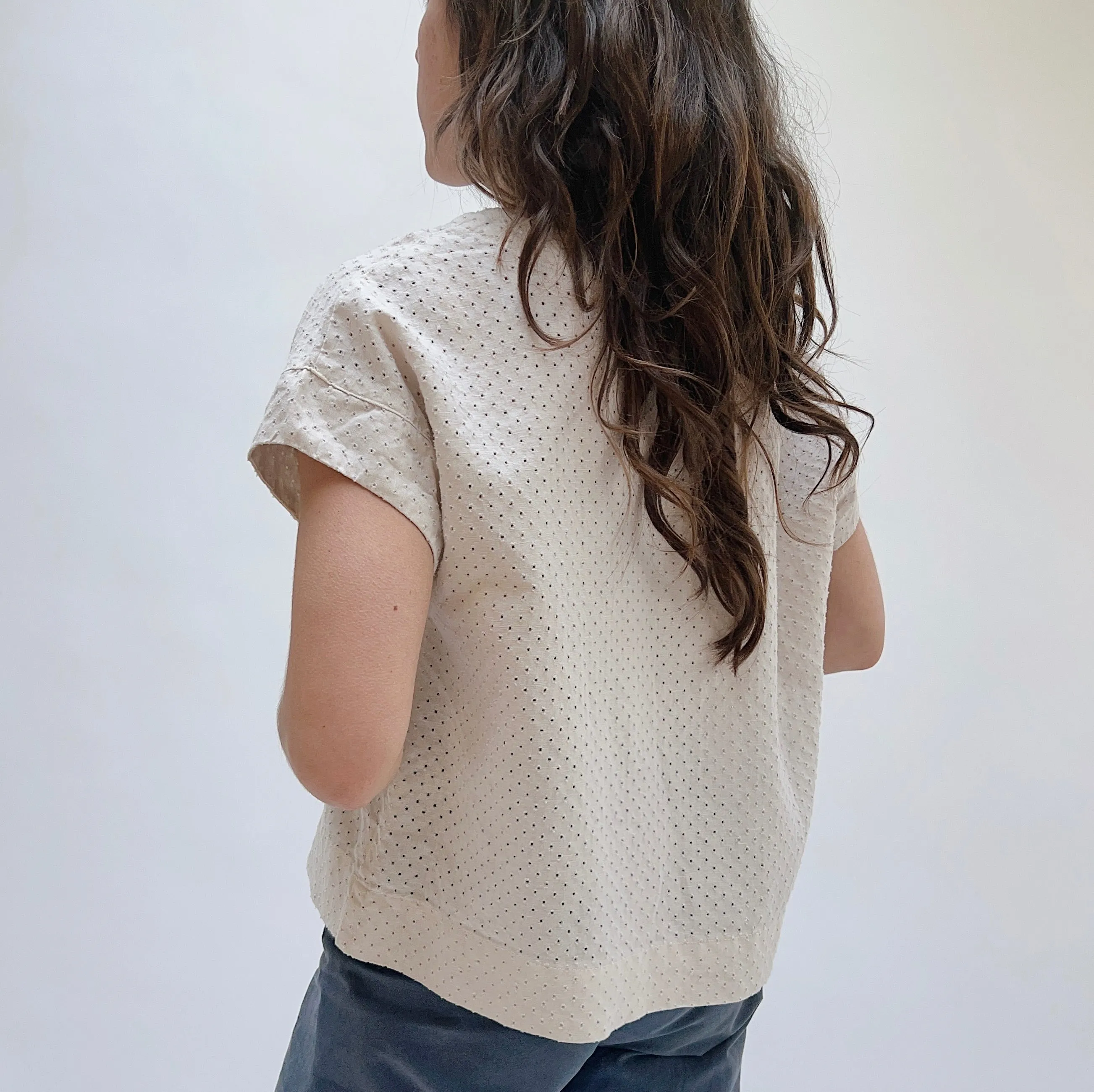 Cut Loose | Pinhole Short Sleeve Top in Jicama