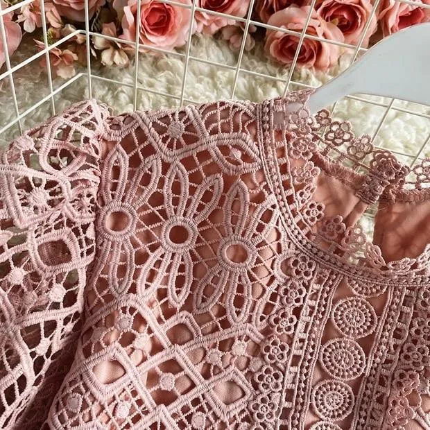 Deblo Crochet Blouse