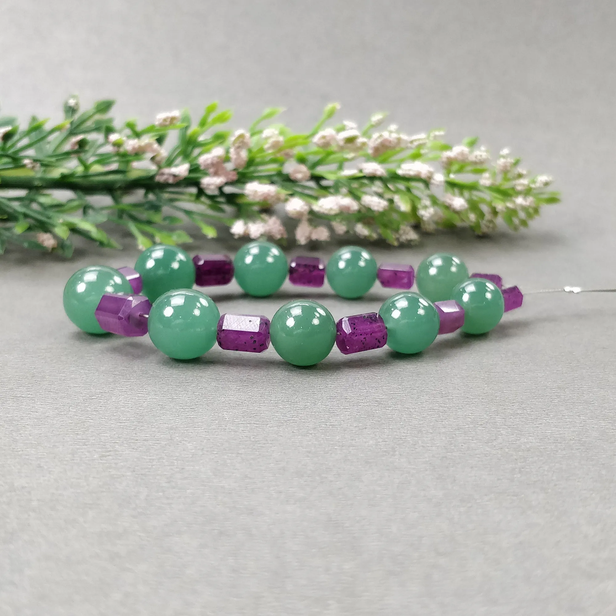 Green QUARTZITE With Raspberry SAPPHIRE Gemstone Loose Beads : 123.30cts Natural Untreated Quartzite Round Balls Pencil 7.10"