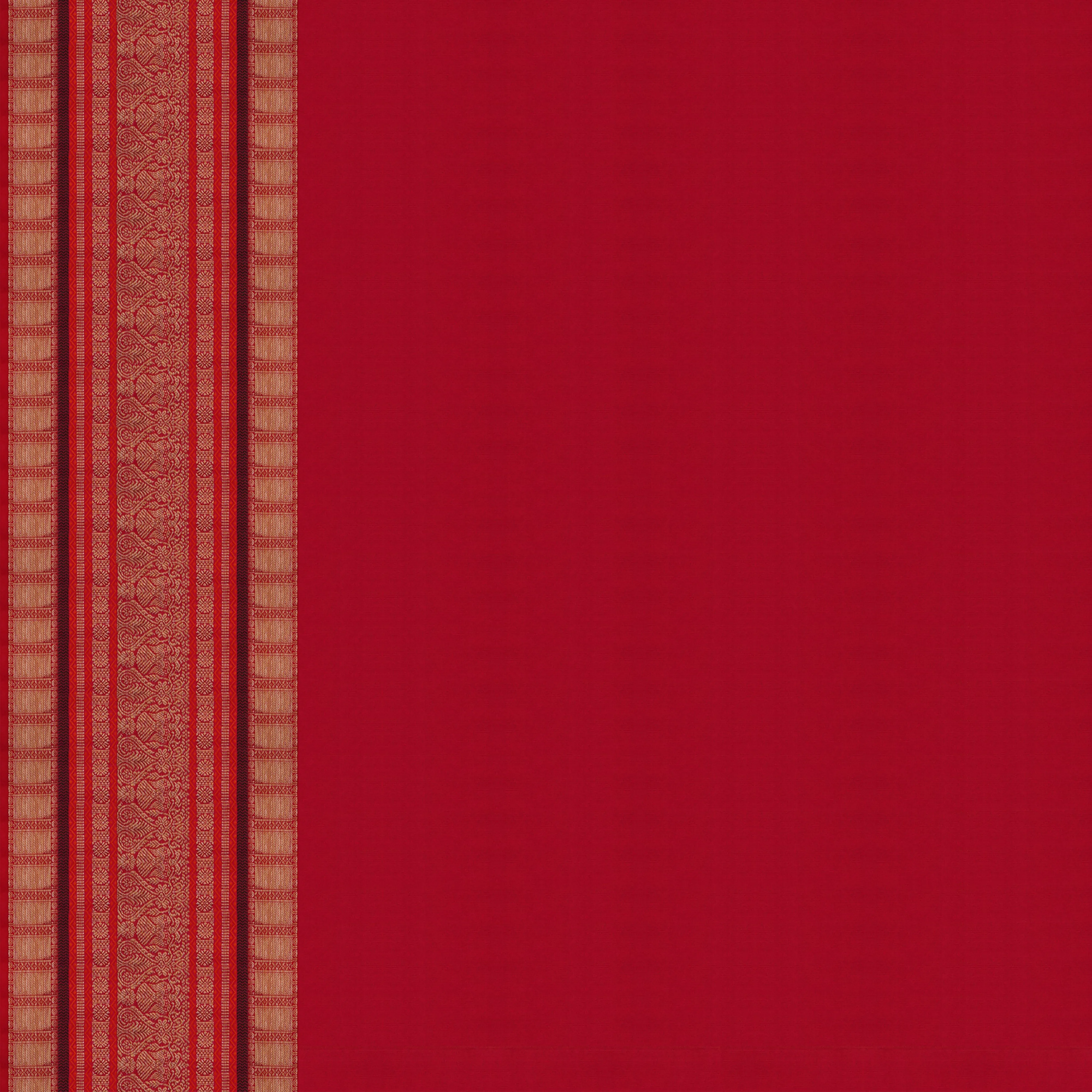 Handwoven Kanjivaram Silk Saree - 1979T008688DSC