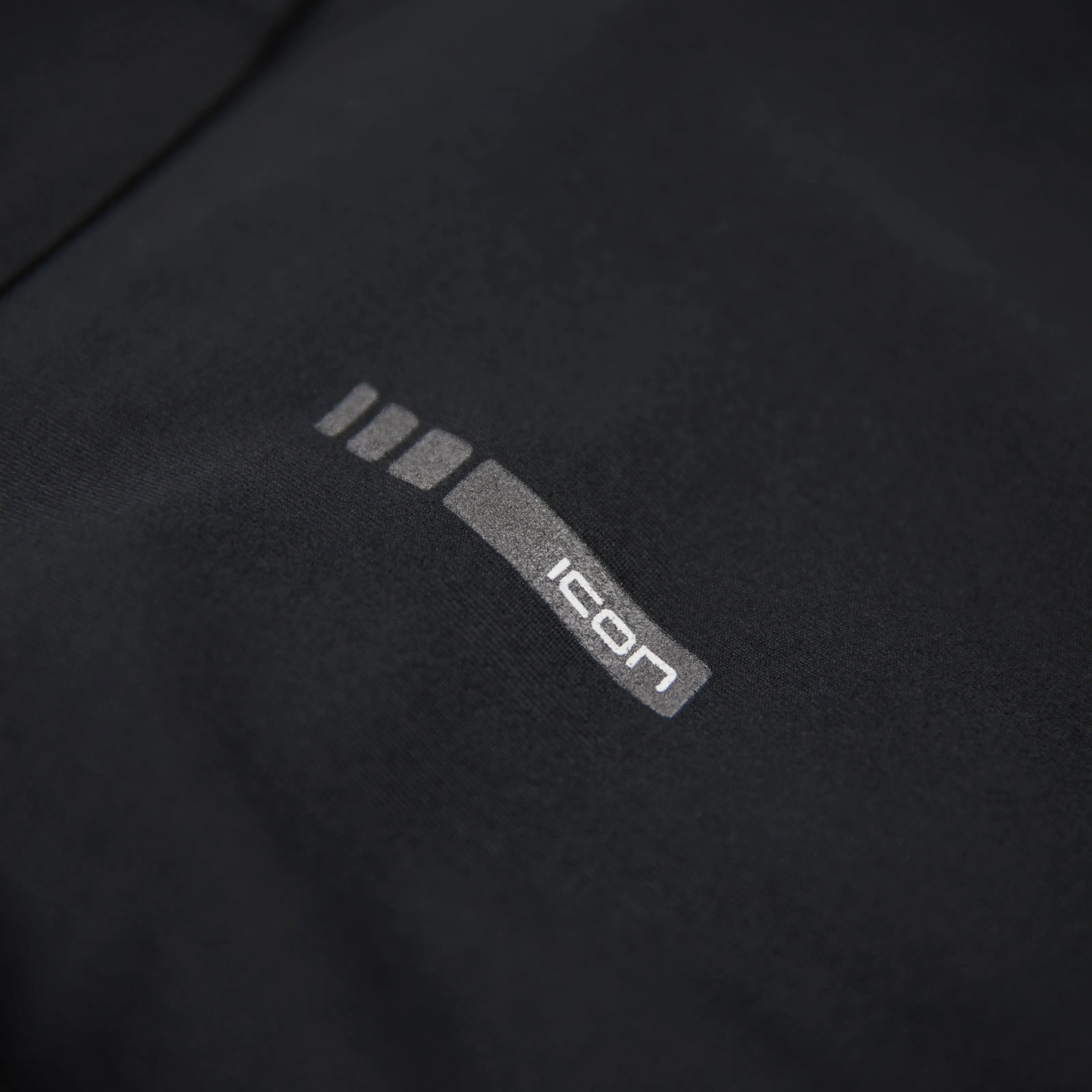 ICON A5 Half Zip