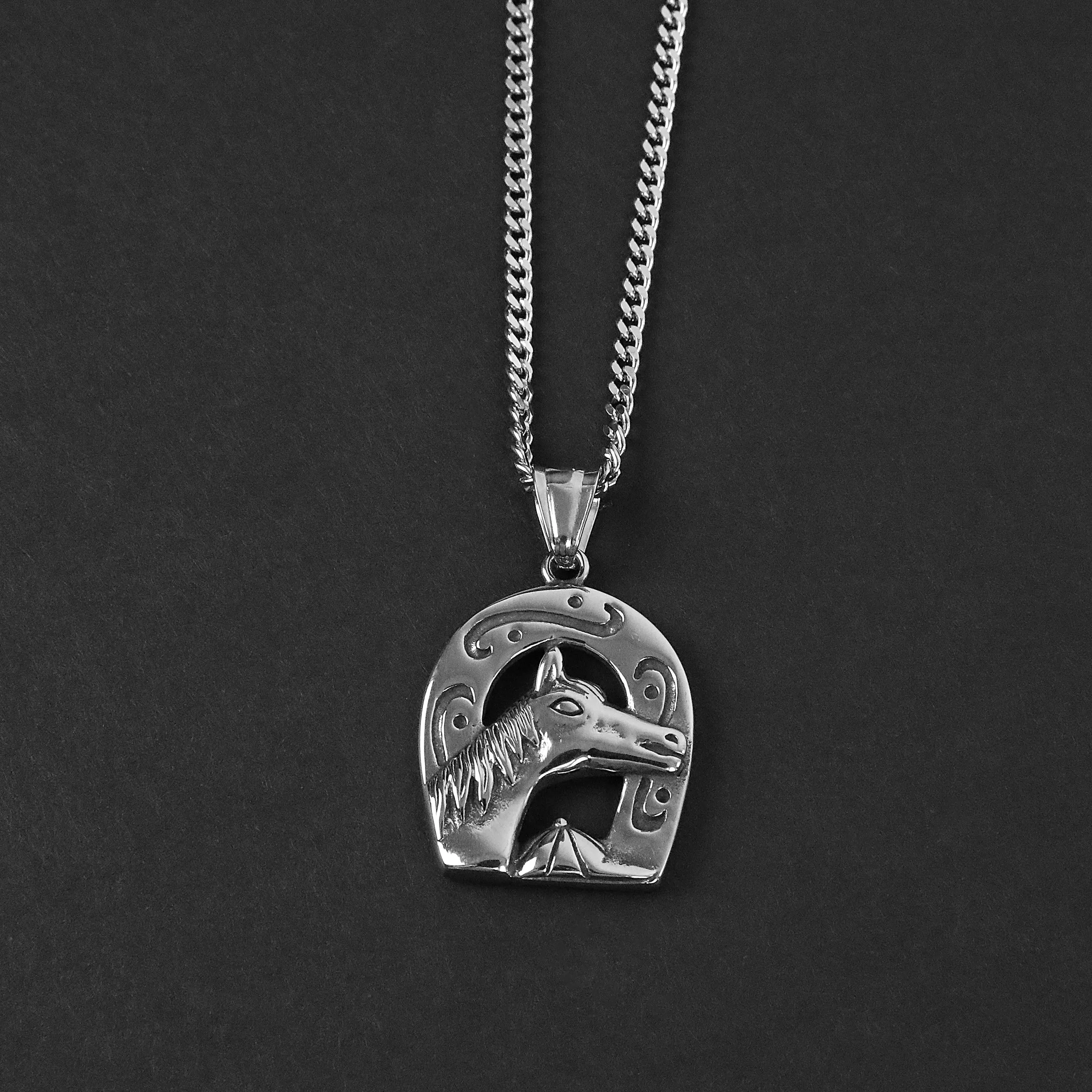 Lucky Stallion Amulet Necklace - Silver