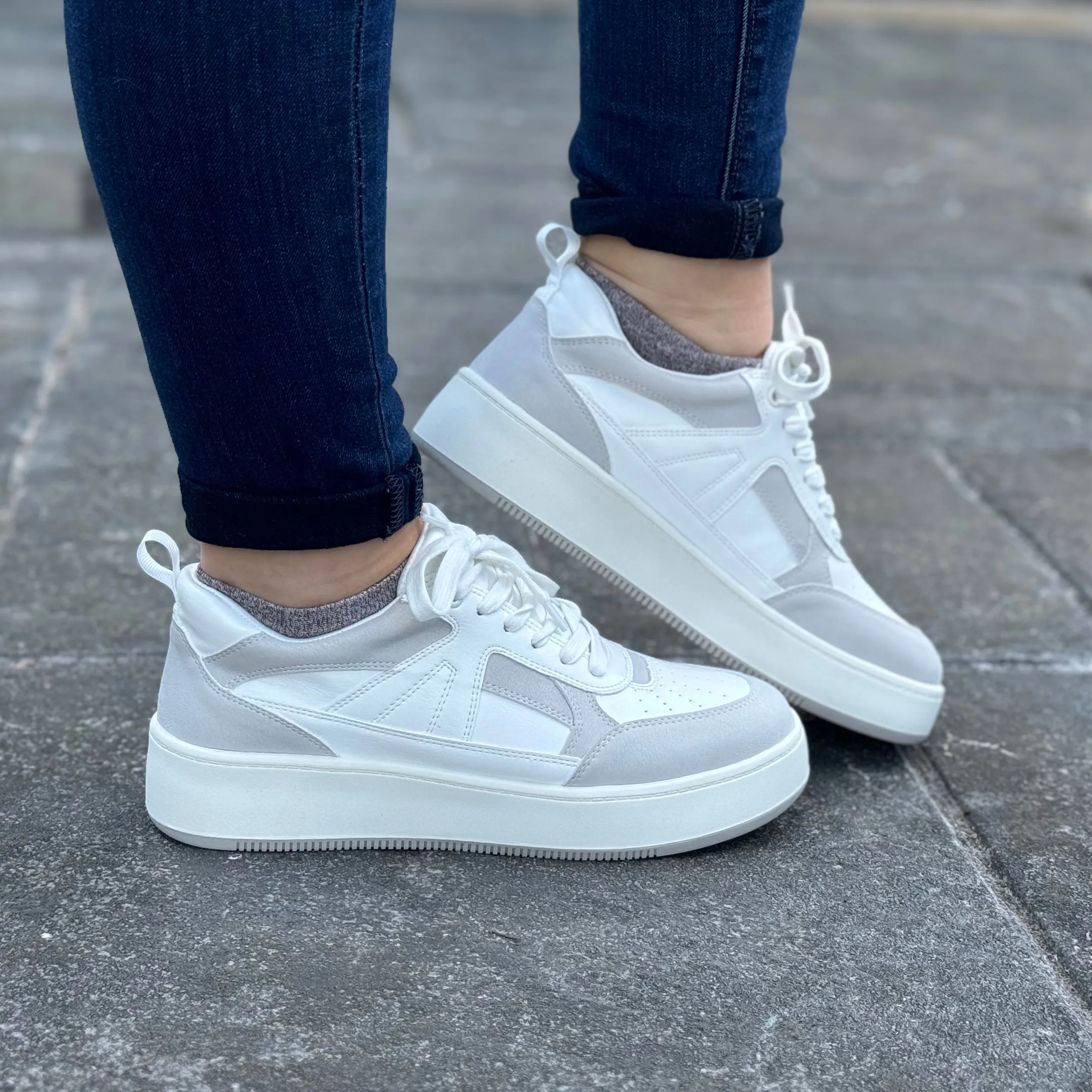 MIA Dice White Sneaker