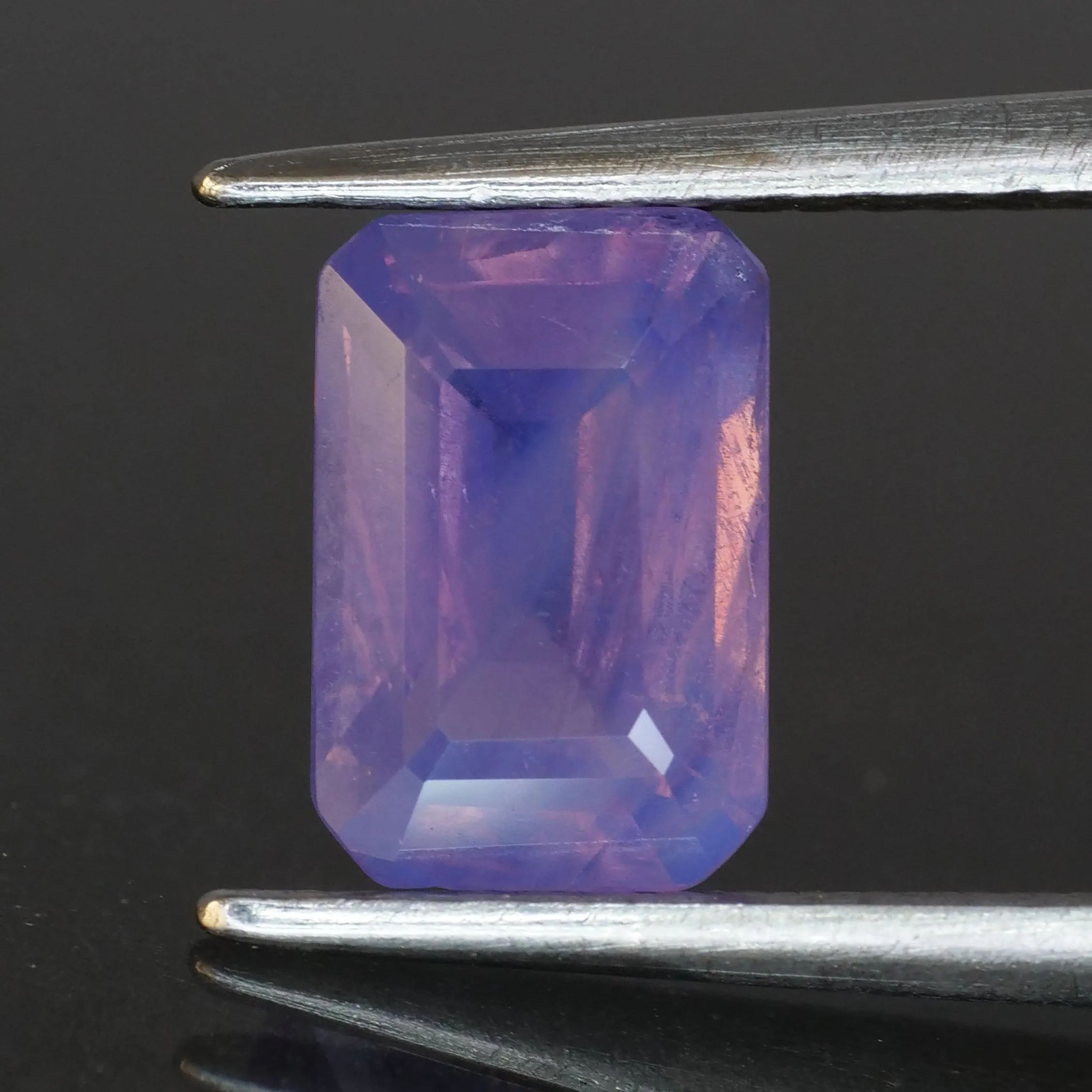 Sapphire opalescent | natural, mermaid pinkish purple, emerald cut *8x6mm, VS 1.6ct