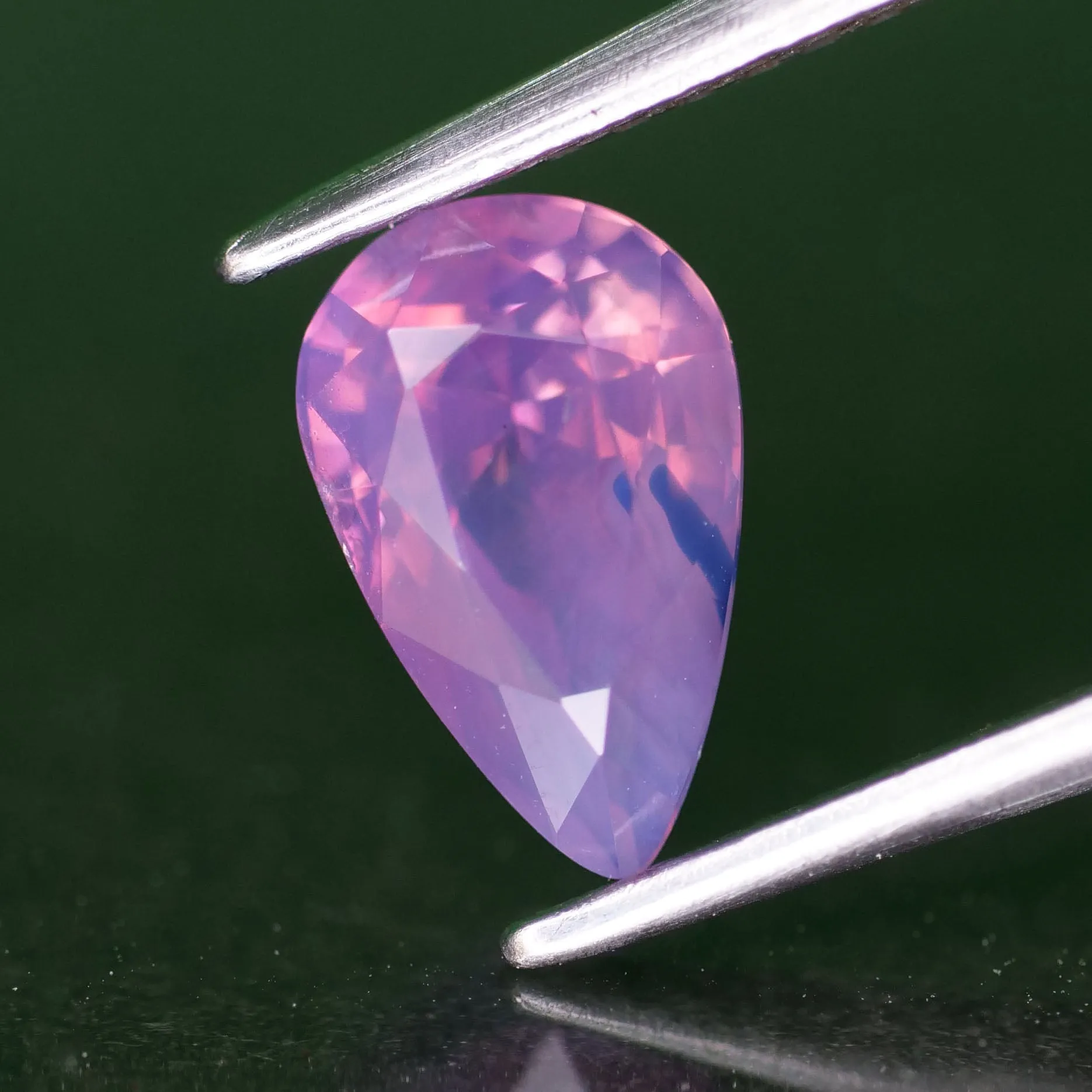 Sapphire opalescent | natural, mermaid purplish pink, pear cut *8x5mm, VS 1.3ct