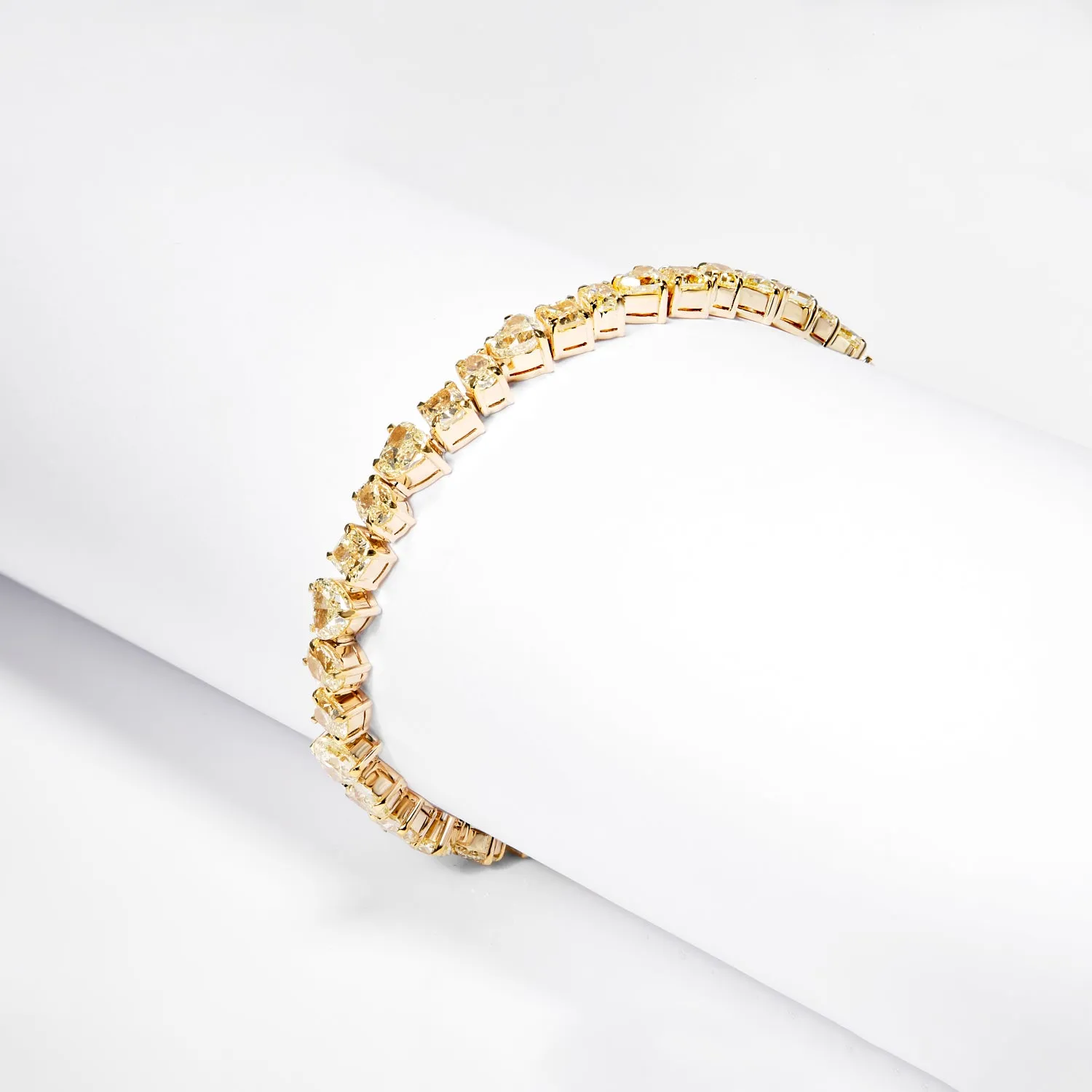 Shiloh 13 Carats Fancy Yellow Combine Mix Shape Diamond Bracelet in 18k Yellow Gold