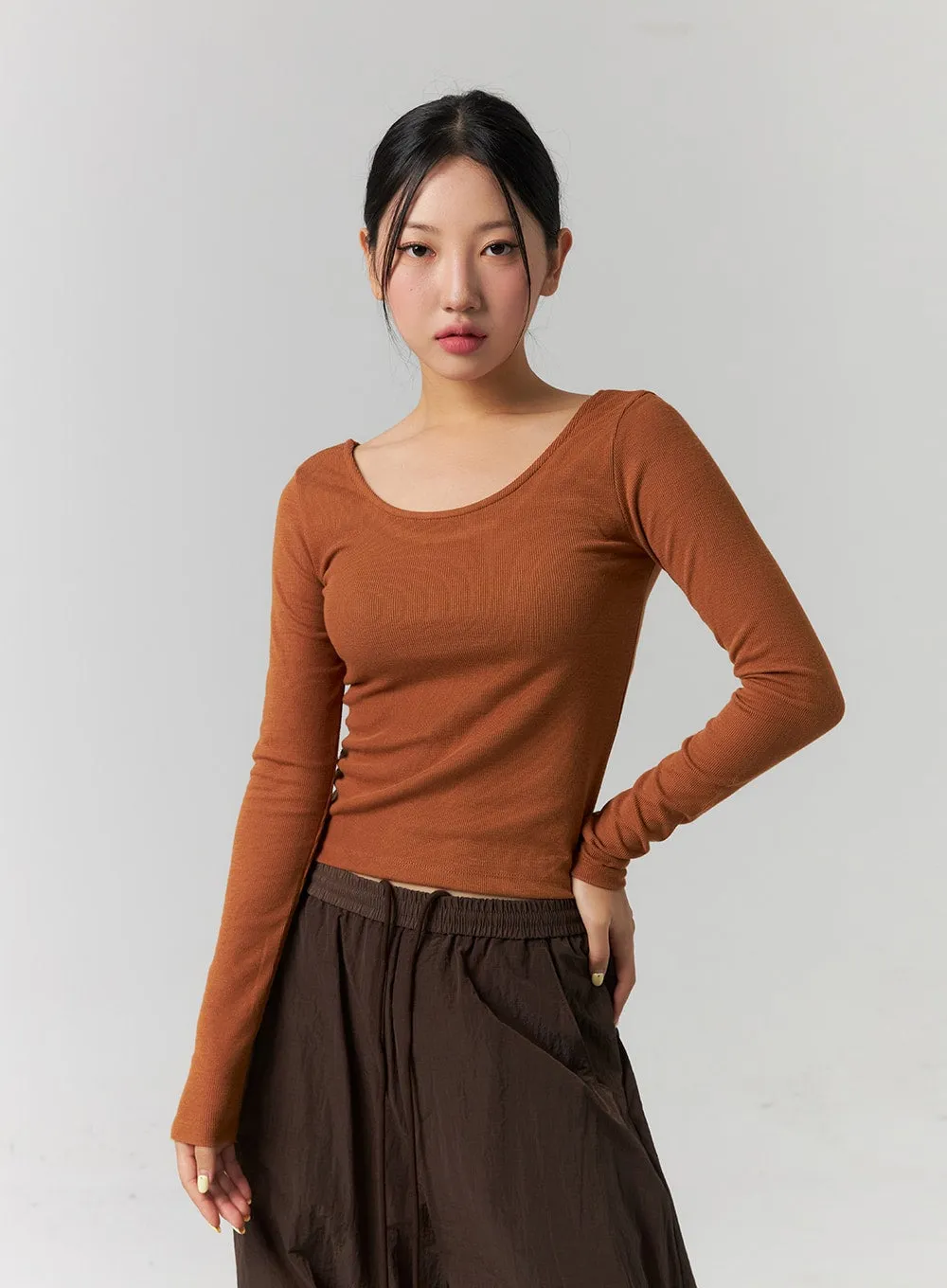 U-Neck Long Sleeve Top CD27