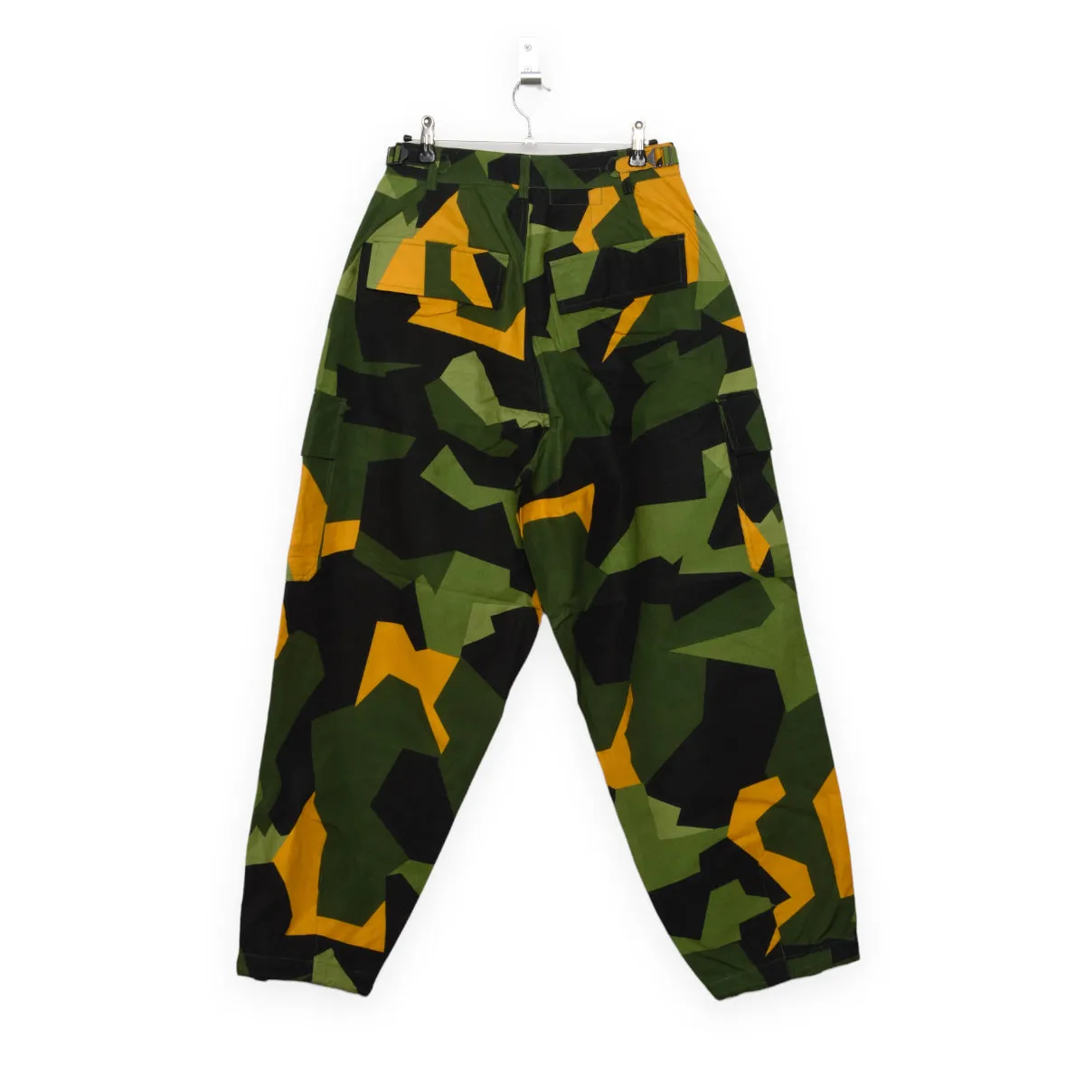 Universal Works Loose Cargo Pant Swedish camo wax olive 27118