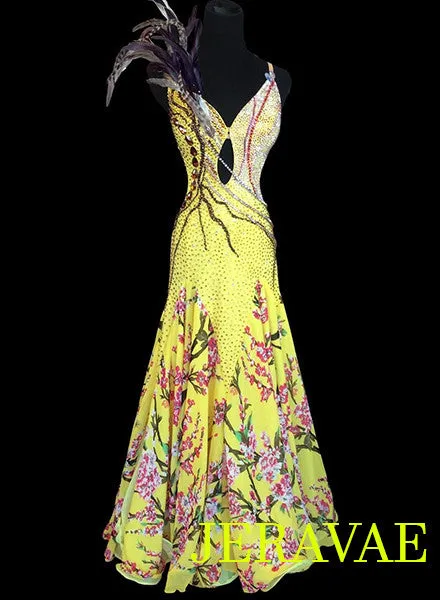 Yellow American Smooth Ballroom Dress with Floral Skirt and Feathers SMO040 sz Small SOLD